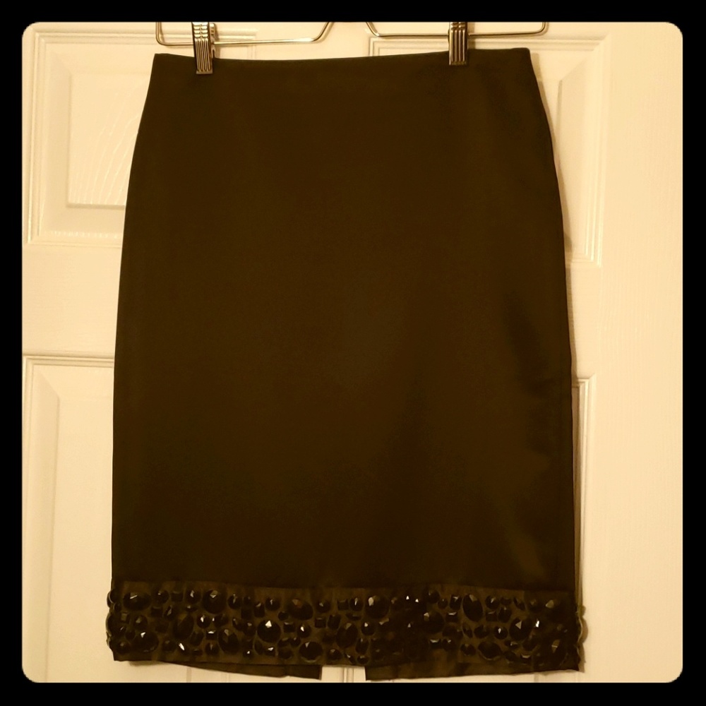 White House Black Market skirt